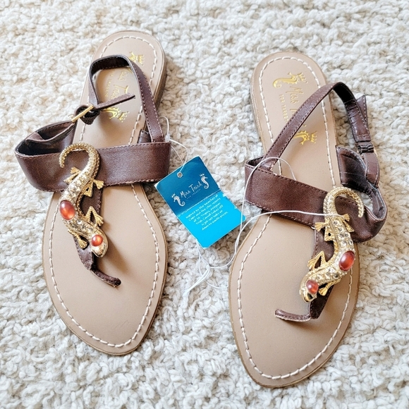 NWT Miss Trish Brown Lizard Flat Sandals 7½ Women's Lightweight Summer Beach - Picture 8 of 13